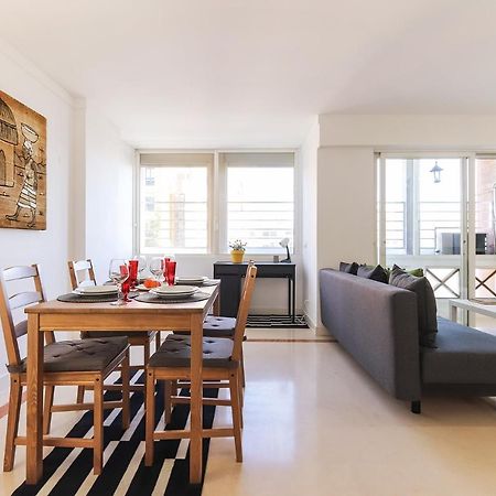 Lisbon Flower 360º - Your Lovely Flat With Pool And Parking Extérieur photo