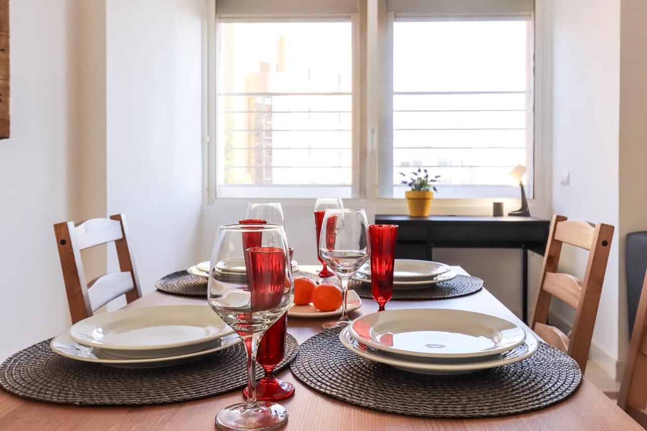 Lisbon Flower 360º - Your Lovely Flat With Pool And Parking Extérieur photo